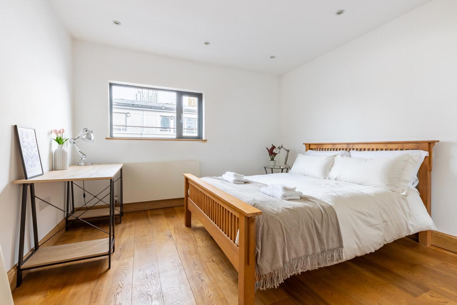 Luxury Penthouse In Central Лондон Екстериор снимка